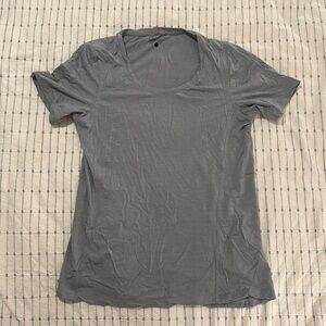 Qor Women’s T-shirt Medium